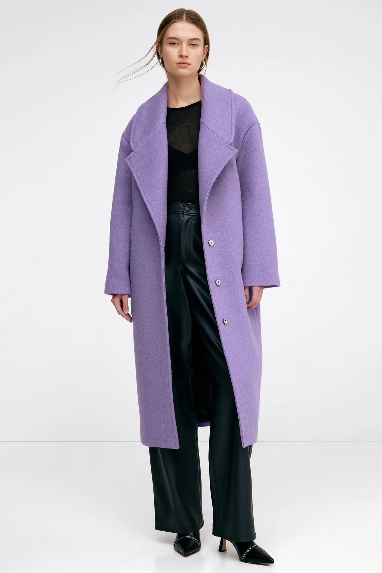 Elizabeth Coat