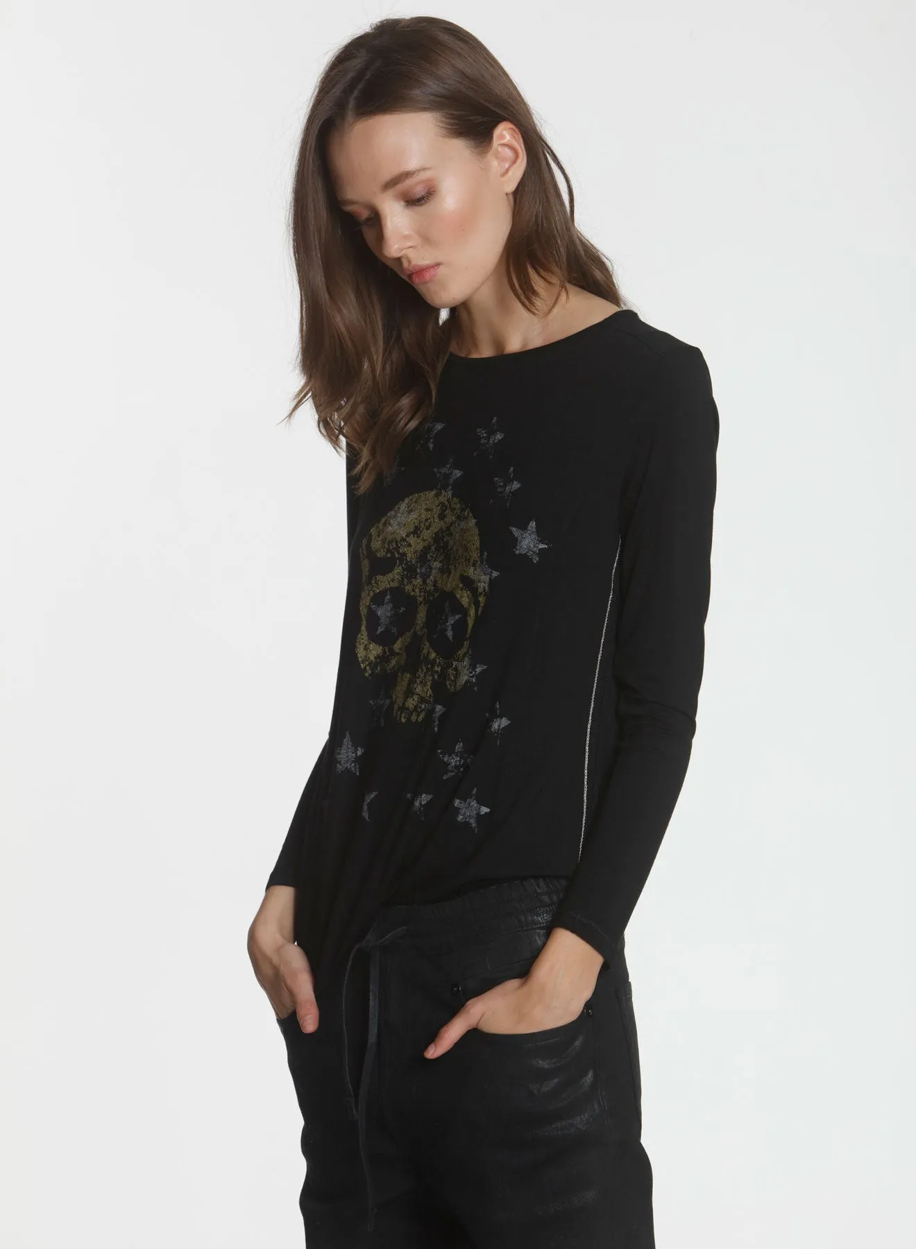 Graphic Riley LS Tee - Black Skull