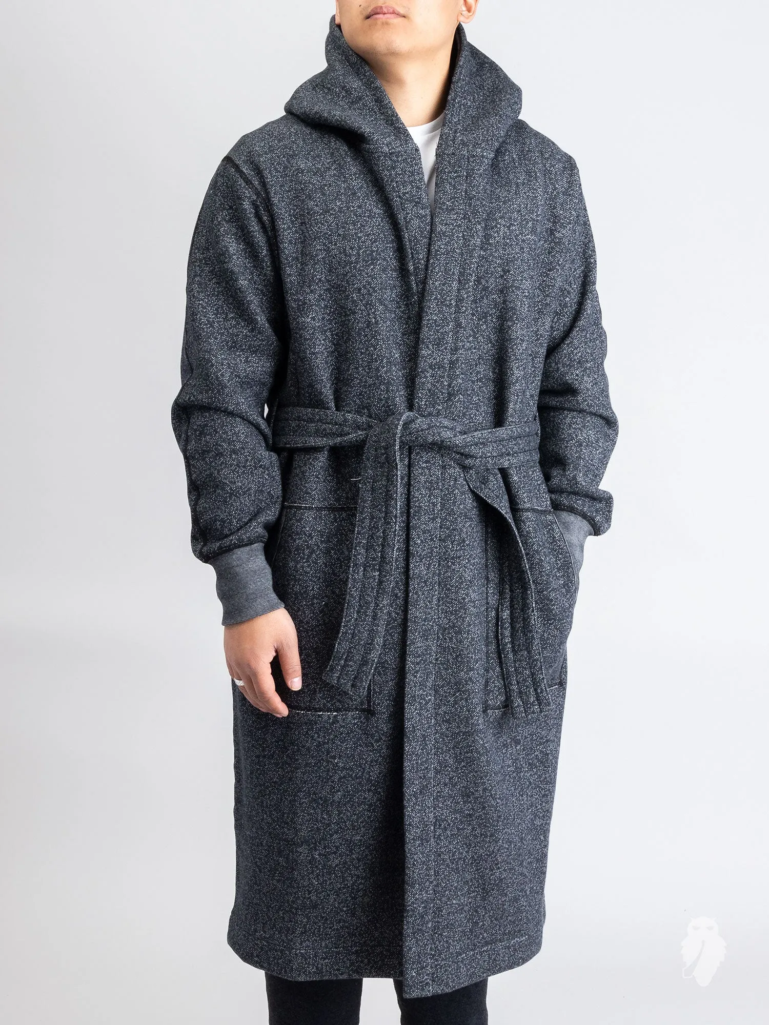 "Tiger Fleece" Robe in Black