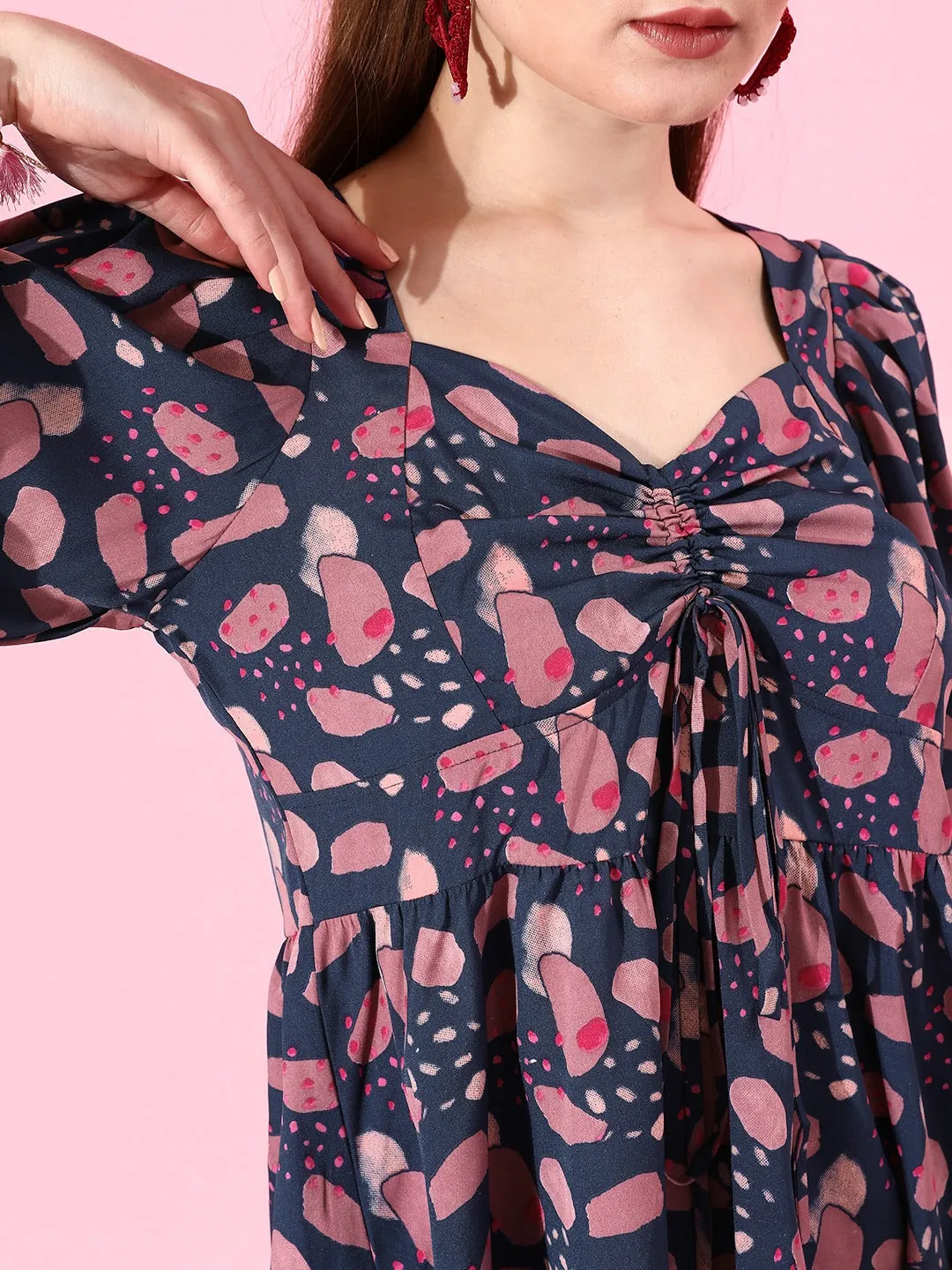 Style Quotient Women Navy Blue & Pink Print Sweetheart Neck Top