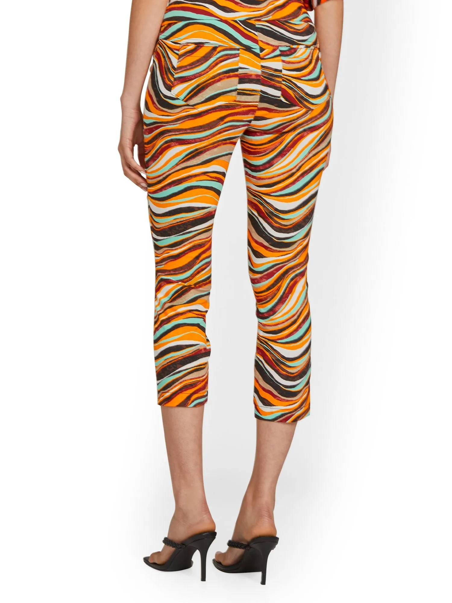 Whitney High-Waisted Pull-On Slim-Leg Capri Pant - Zebra-Print